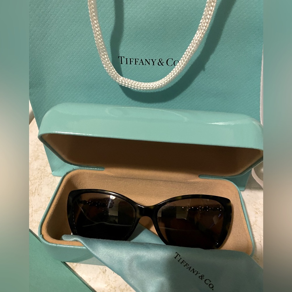 Tiffany & Co. Aria Cat Eye Torte Blue with Crystals Sunglasses